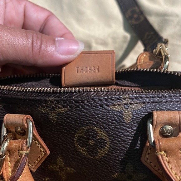 Vintage Luis Viutton Nano Speedy Rare Find Womens HandBag - Picture 14 of 15